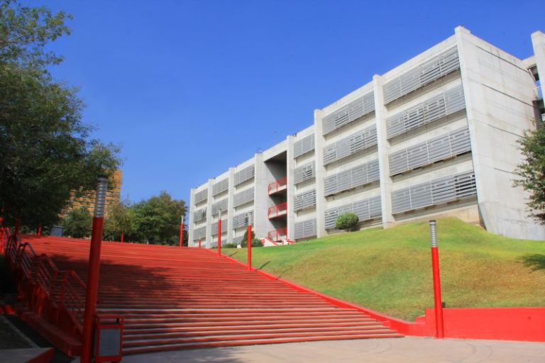 Institucional Sala De Prensa Uvm