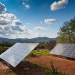 Sistemas energéticos renovables, la solución para llevar electricidad a zonas rurales